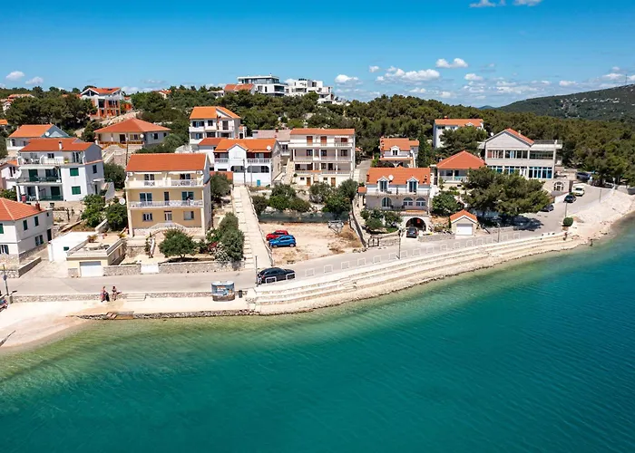 Jezera 5109b Апартаменты *